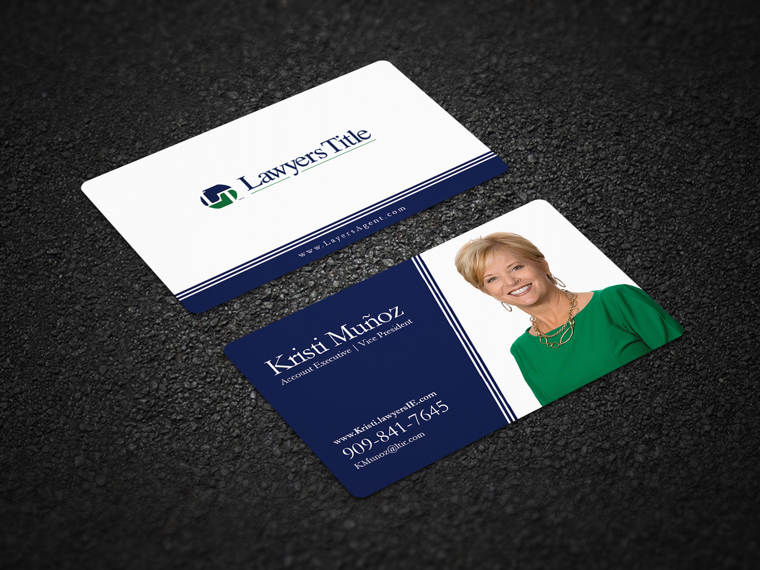 Diseño de Tarjeta de Presentación por Pointless Pixels India para Lawyers Title Insurance | Diseño #18963380