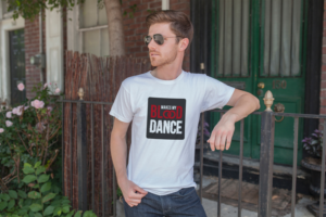 Makes My Blood Dance | Design de Logo par Locke+