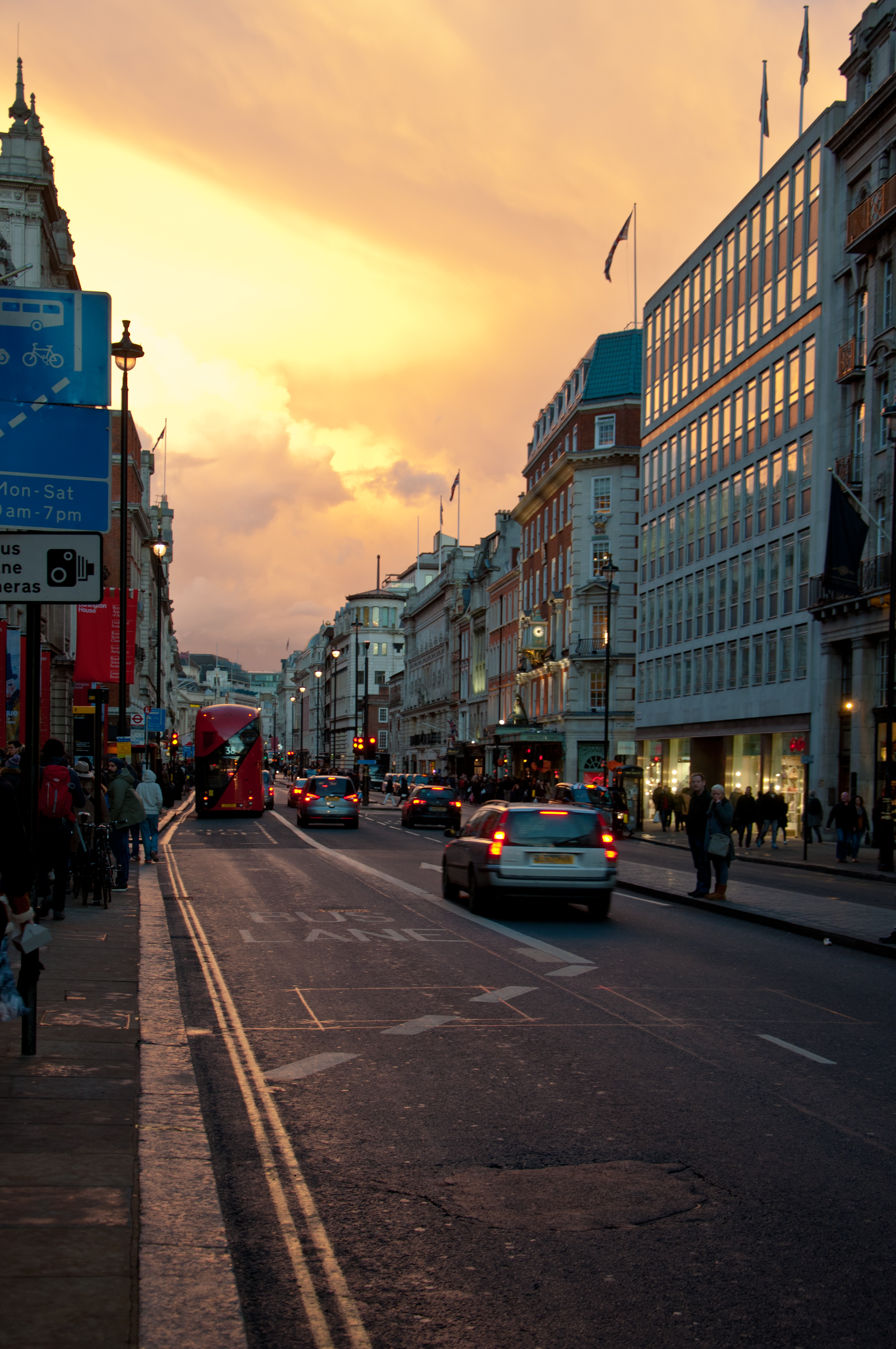 Photography by movingdiseno for DesignCrowd (Community Contests) | Design #19098967