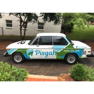 Pisgah Family Dentistry Racing Car | Diseño de Rotulación de Vehículo por Felipe Moura