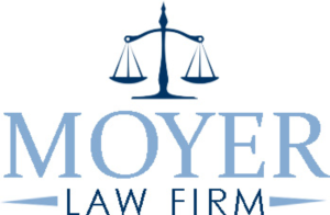 Design de Logo par SomeVivian pour Moyer Law Firm | Design : #19248711