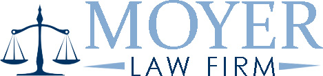 Design de Logo par SomeVivian pour Moyer Law Firm | Design #19249195