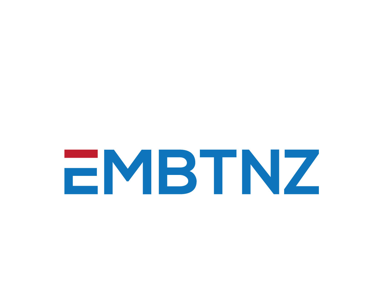 Diseño de Logo por appledesign 3 para Electric Mountain Bike Tours NZ | Diseño #19234608