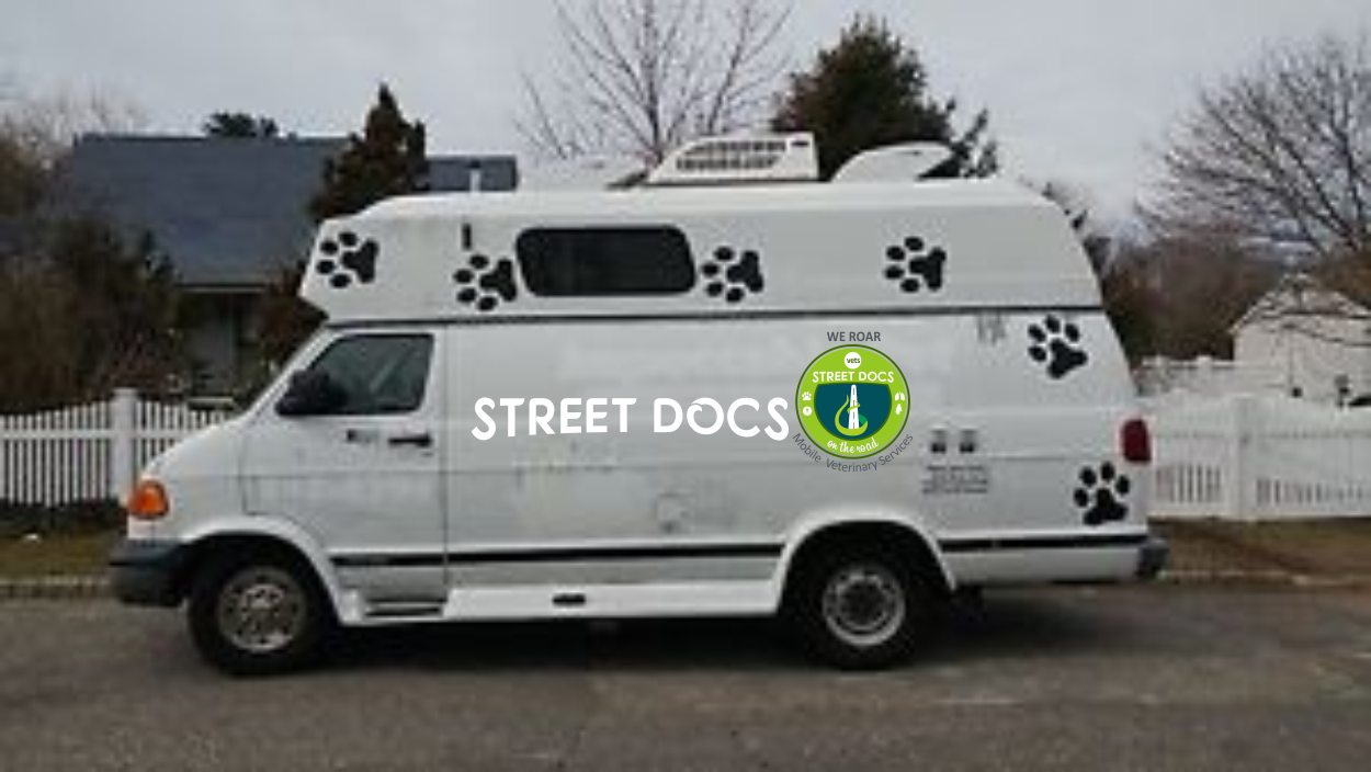 Logo Design by jrsgrafika for Street Docs | Design #19251398