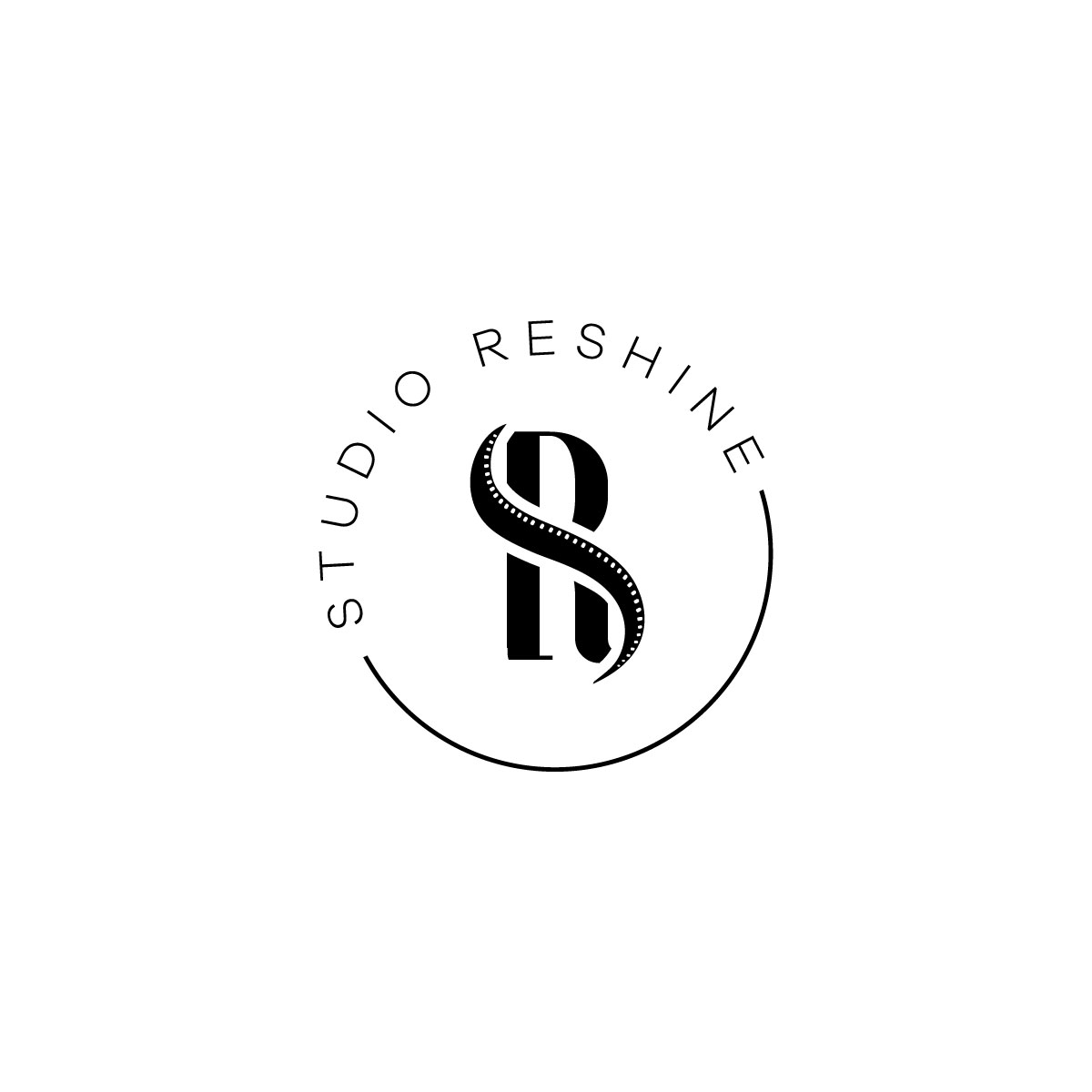 Diseño de Logo por **INCREDIBLEDESIGNERS** para Studio Reshine | Diseño #19487687