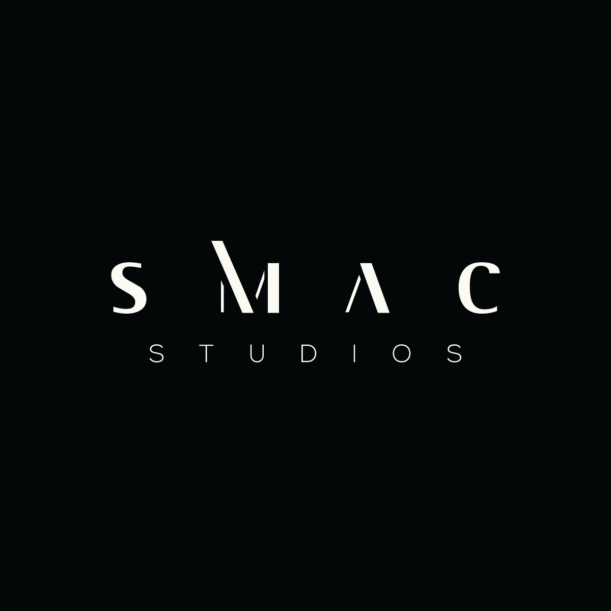 Design de Logo par **INCREDIBLEDESIGNERS** pour Smac Studio | Design #19518225