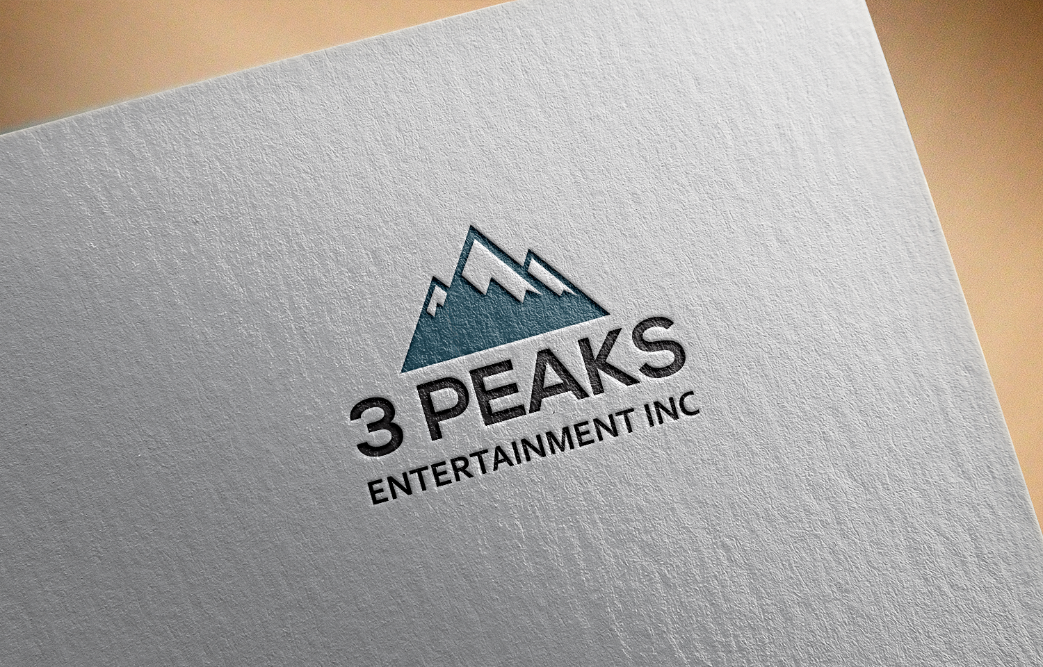 Design de Logo par deku pour 3 Peaks Entertainment Inc. | Design #19580171