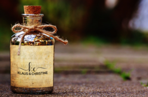 Bryllup den 27 april 2019, kl. 14:00 i Skagen Kirke | Logo Design by Banglalink 2