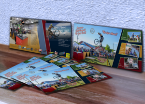 Design de Carte Postale par Shaza Albero pour Pfun Entertainment | Design : #20213103