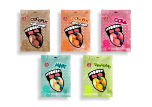 Here's your chance to make lots of children happy! Colourful and fun bag design for candies | Diseño de Empaque por Amduat Design
