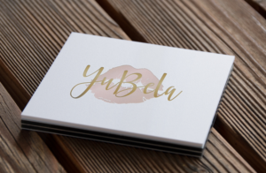 YuBela | Diseño de Logo por GLDesigns
