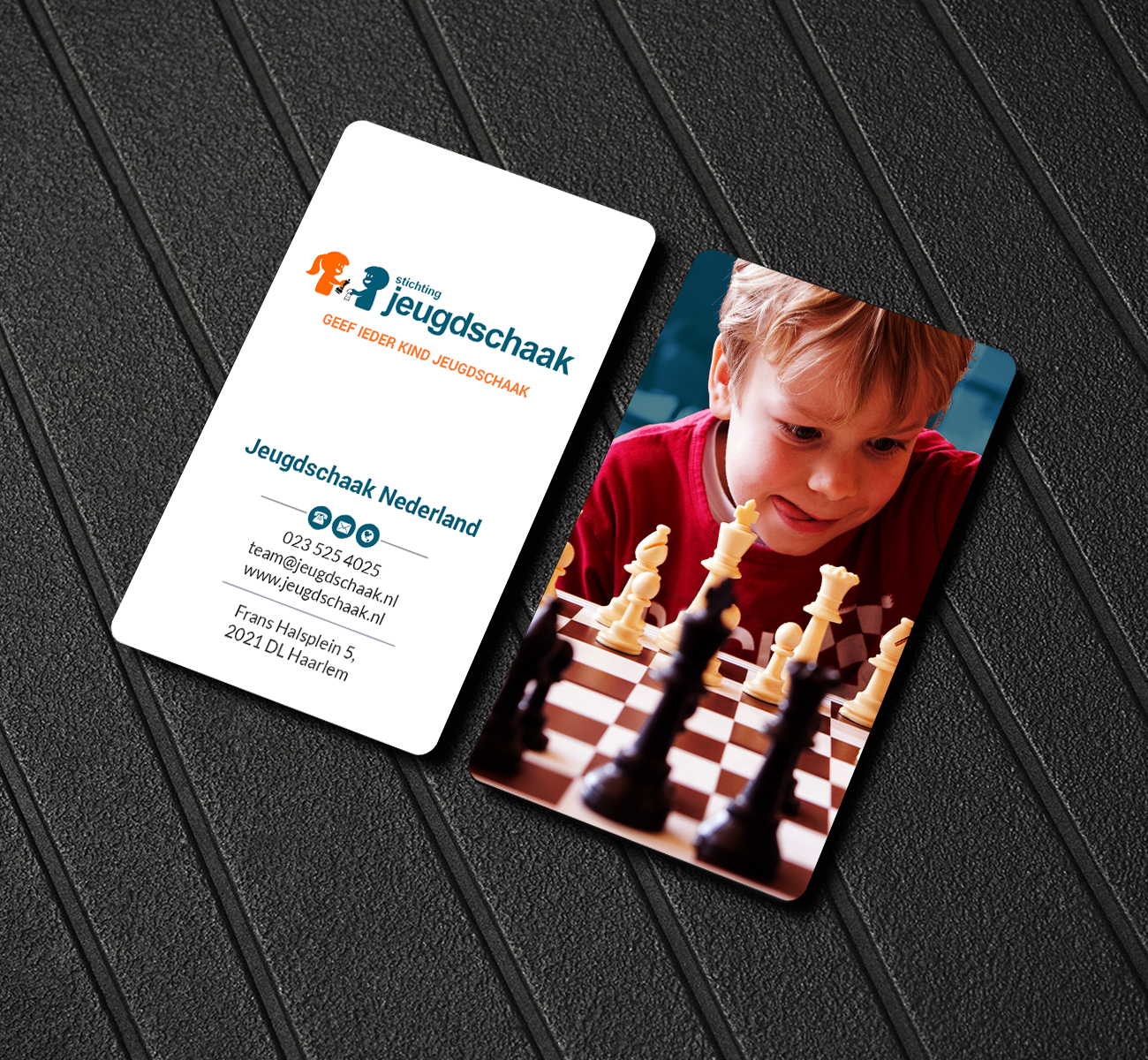 Design de Carte de Visite par Creations Box 2015 pour ce projet | Design #20910336