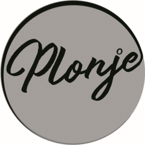 Logo-Design von Elisandro für Juvinyl | Design: #20979068