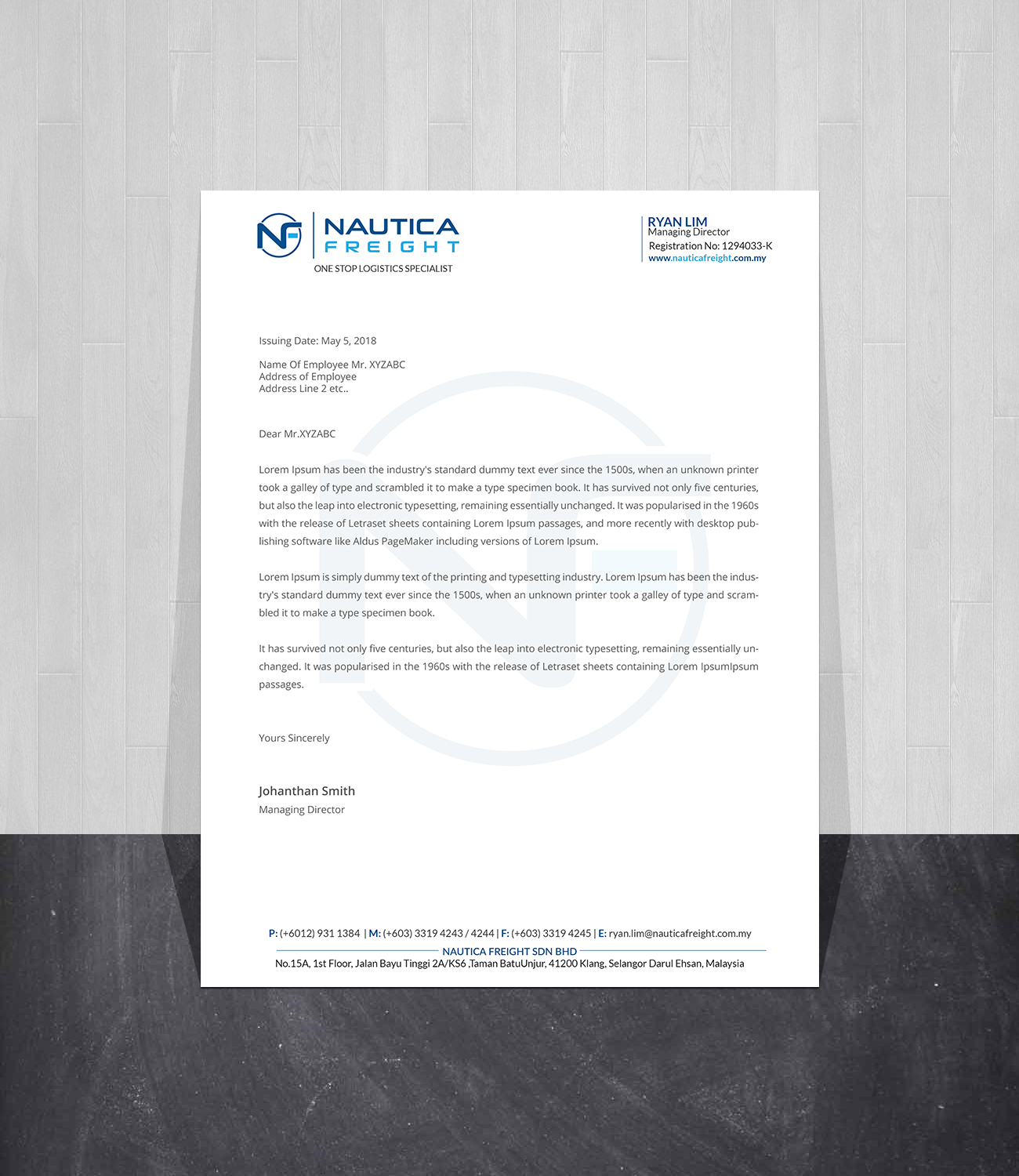 Visitenkarten-Design von Creations Box 2015 für Nautica Freight | Design #21113232