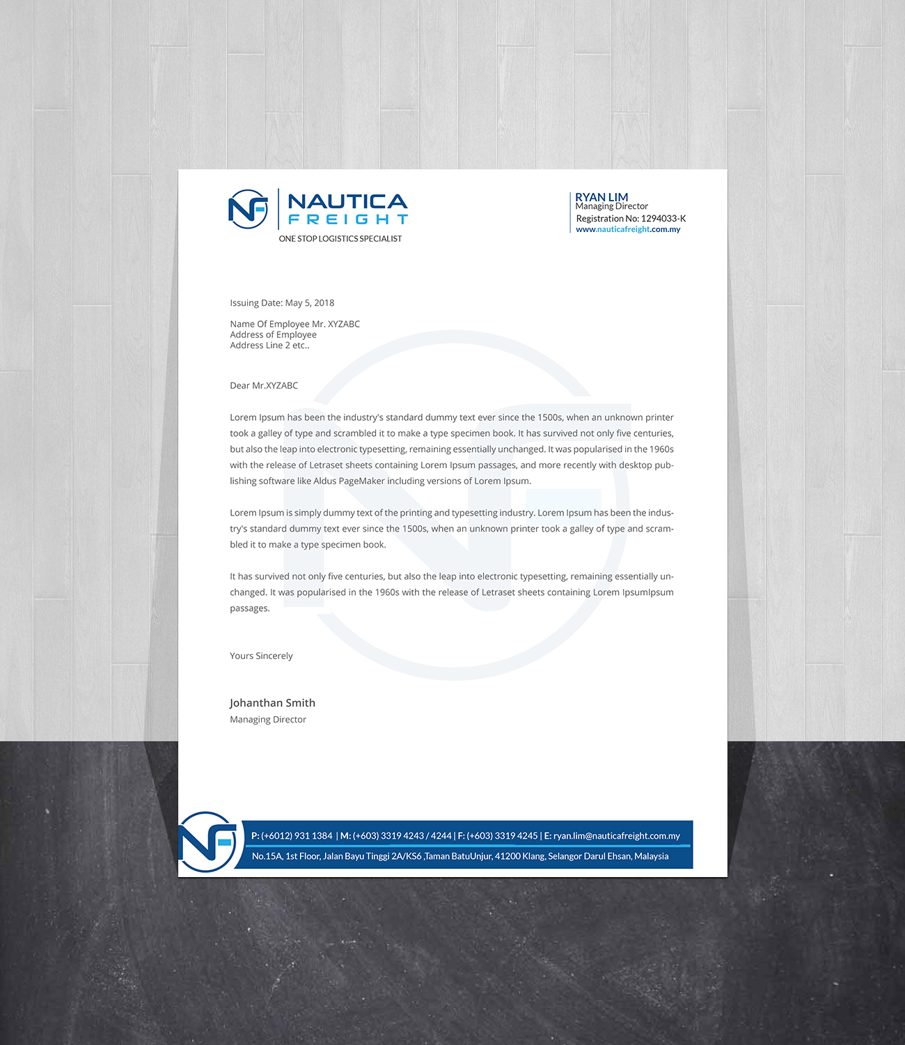 Visitenkarten-Design von Creations Box 2015 für Nautica Freight | Design #21113239