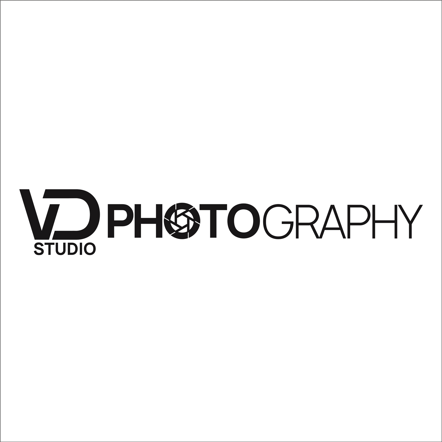 Logo Design by Miftah Faisal Hamdani for Photographer | Design #21104029