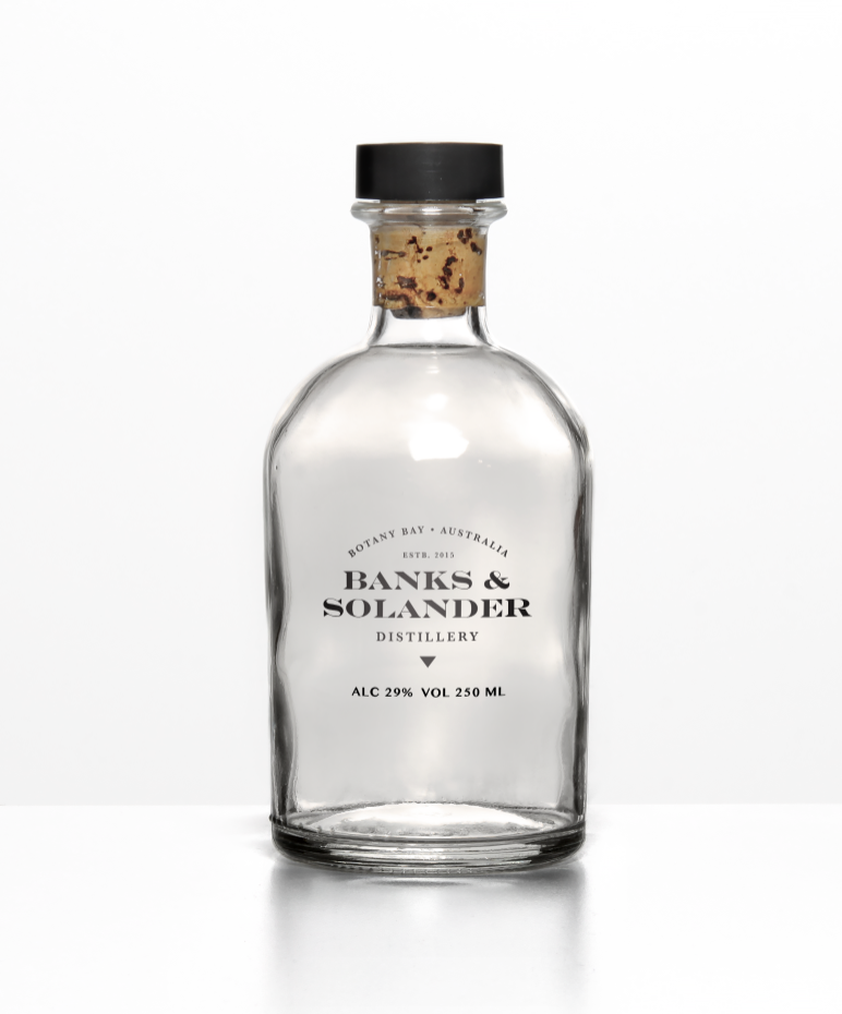 Design de Logo par wonderland pour Bayside Distilling Co. | Design #21157920