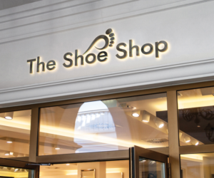 Diseño de Logo por Viraj Perera para The Shoe Shop Dumfries | Diseño: #21279177