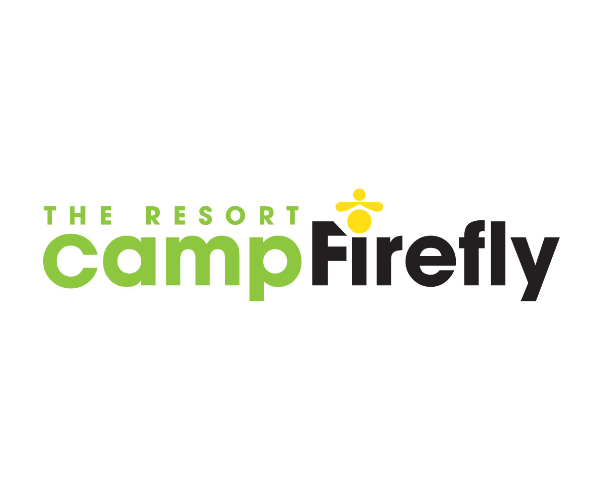 Design de Logo par hijordanvn77 pour Smoky Mountain Resorts | Design #21604147