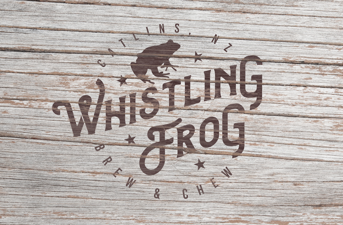 Diseño de Logo por GLDesigns para Whistling Frog Resort Ltd | Diseño #21658727
