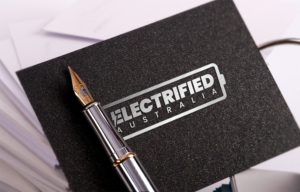 Design de Logo par Azmat-ullah pour Electrified Queensland | Design : #21872840
