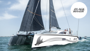 Black River Outremer Boat Graphic Design | Grafik-Design von Riv.