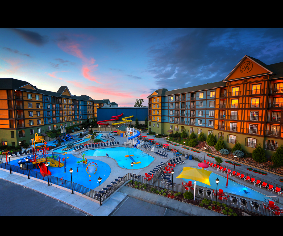 Design Photoshop par duskpro79 pour Smoky Mountain Resorts | Design #22180217