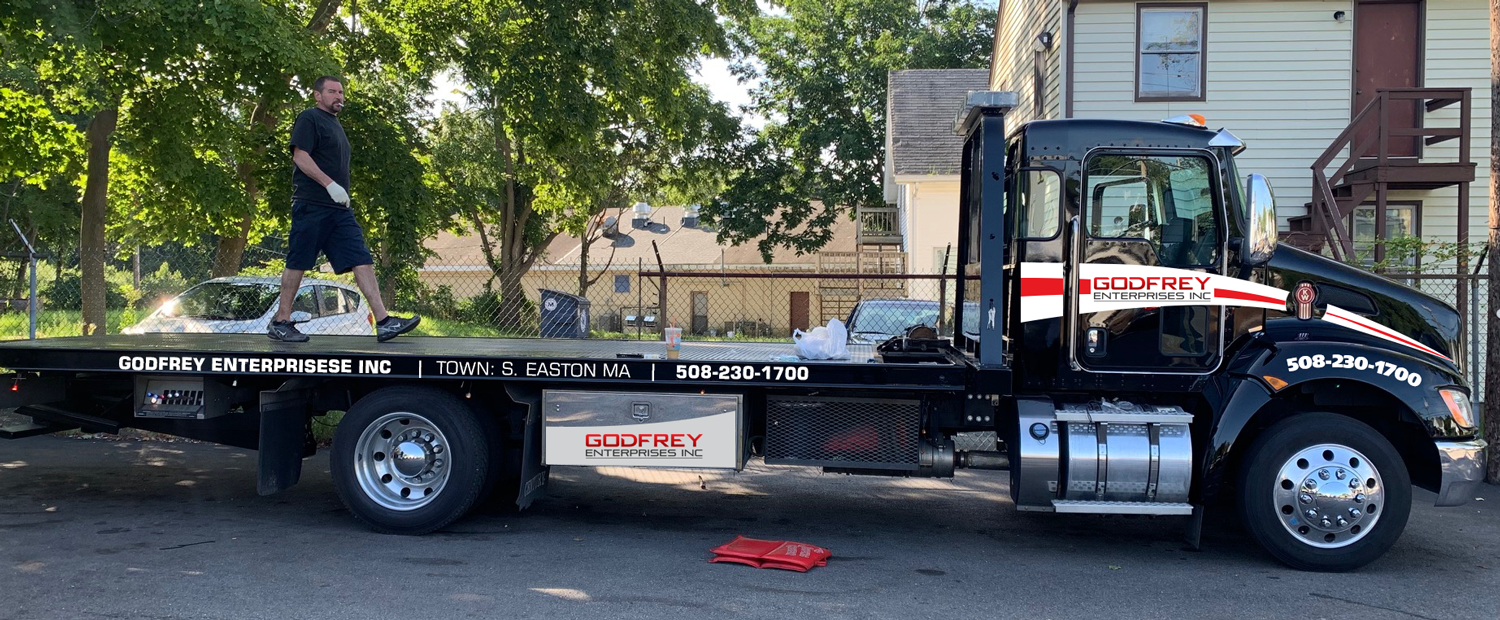 Signage Design by uk for Godfrey Auto Inc. | Design: #22304529