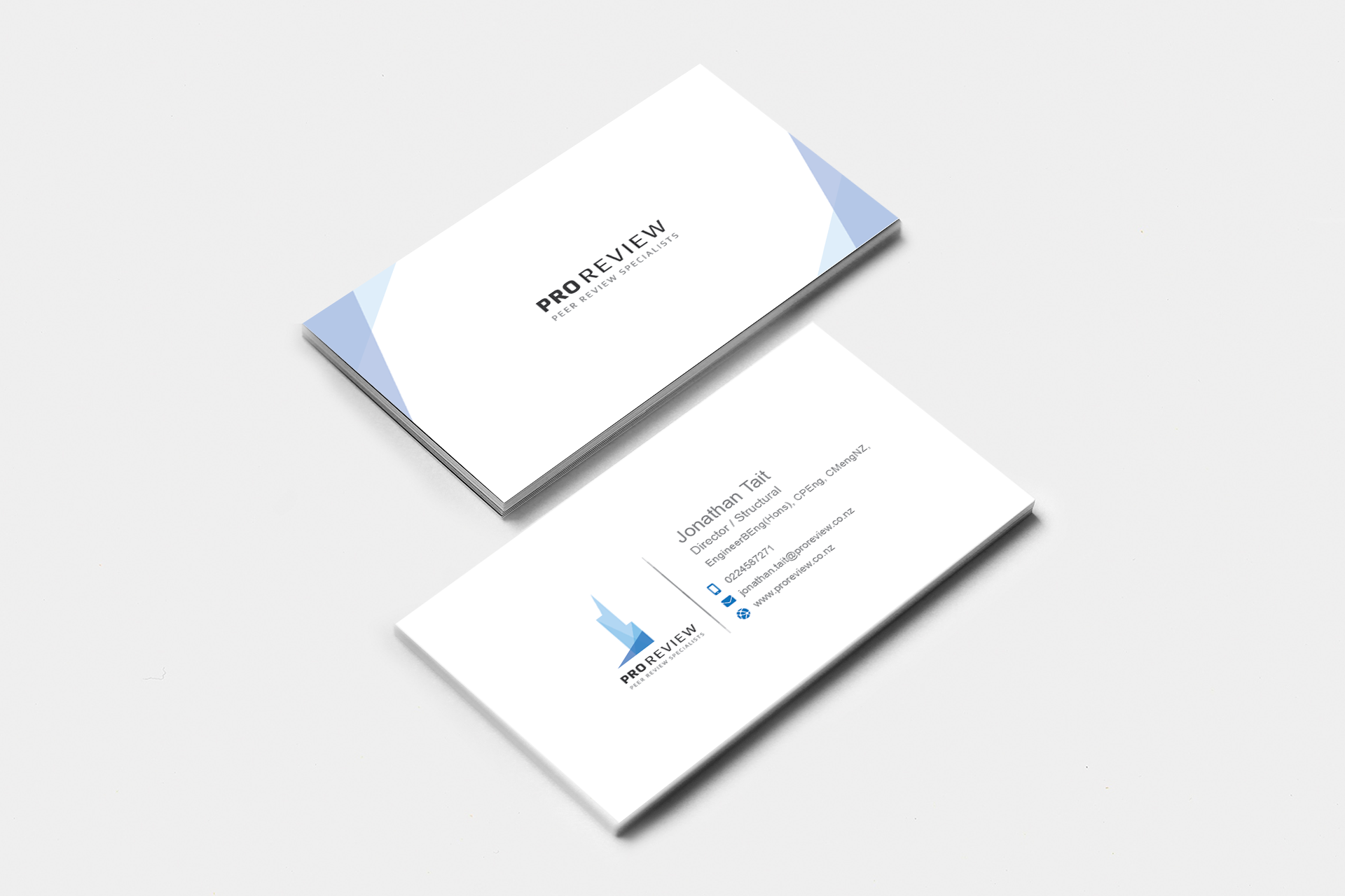 Visitenkarten-Design von creativziner für Pro Review | Design #22607154