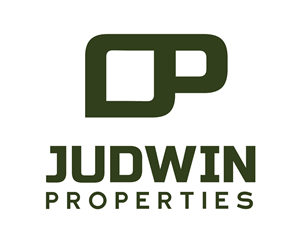 Logo Design by Ashlie Putman Creative
