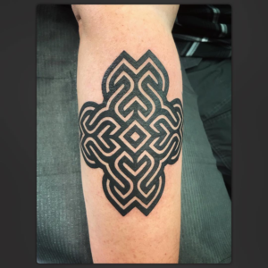 Diseño de Tatuaje por faouzibouyattar para este proyecto | Diseño: #22803131