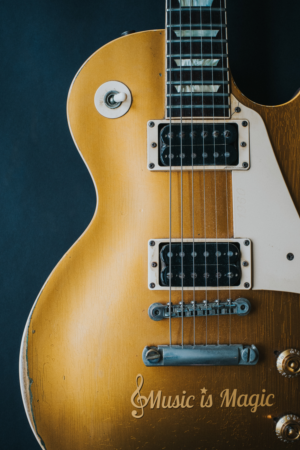 Graphic Design by design.bb