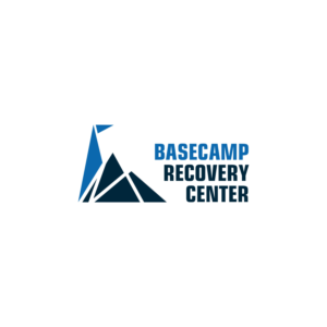 Design de Logo par sam_reef pour Basecamp Recovery, LLC. | Design #23256176