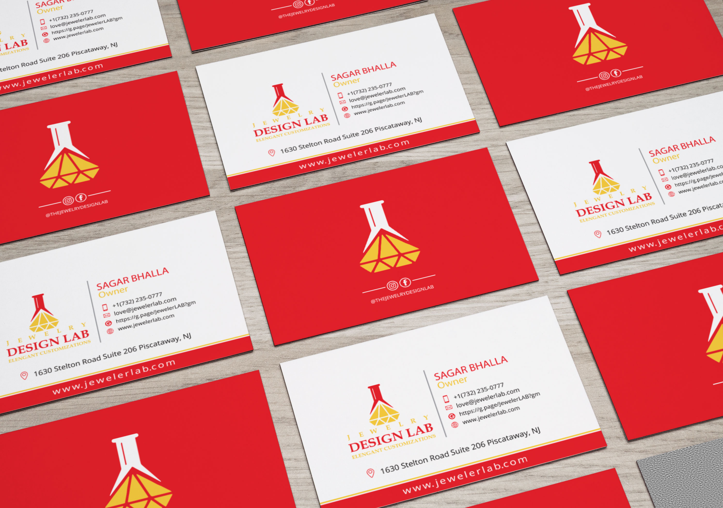 Business Card Design by Nafeesarts for this project | Design #23572573