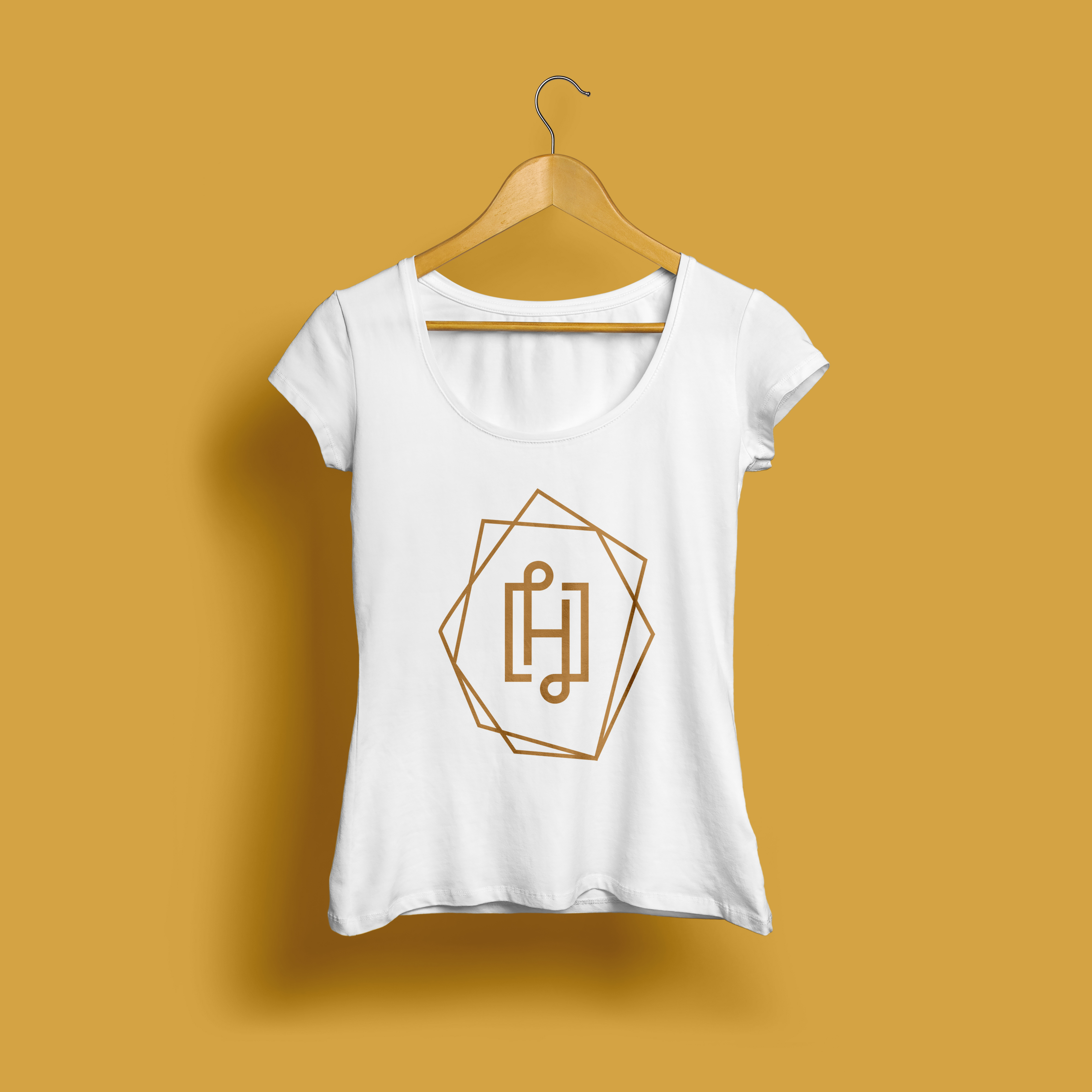 T-Shirt-Design von girish für dieses Projekt | Design #23635272