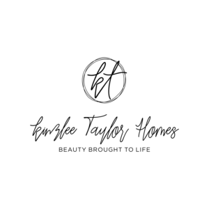Logo Design by ScarLet'