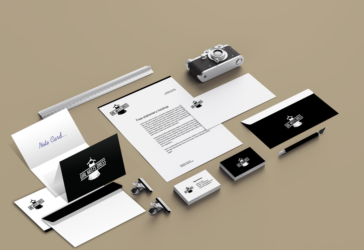 Logo-Design von raigraphics für Girl Meets Dress | Design #24065979