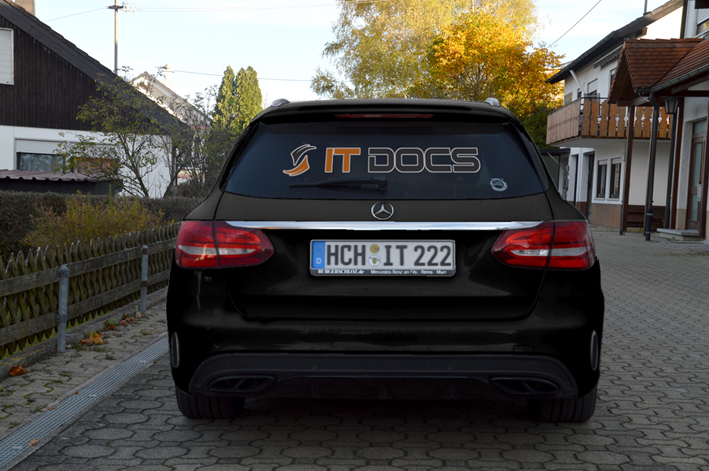 Car Wrap-Design von Fierro für IT Docs GmbH | Design #24048520