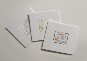 Diseño de Logo por Liyana para Happy Kiddos Massage Inc. | Diseño: #24169814