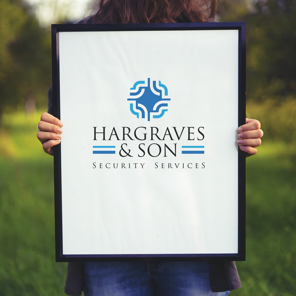 Diseño de Logo por imke para Hargraves & Son Security Services  | Diseño #24537462