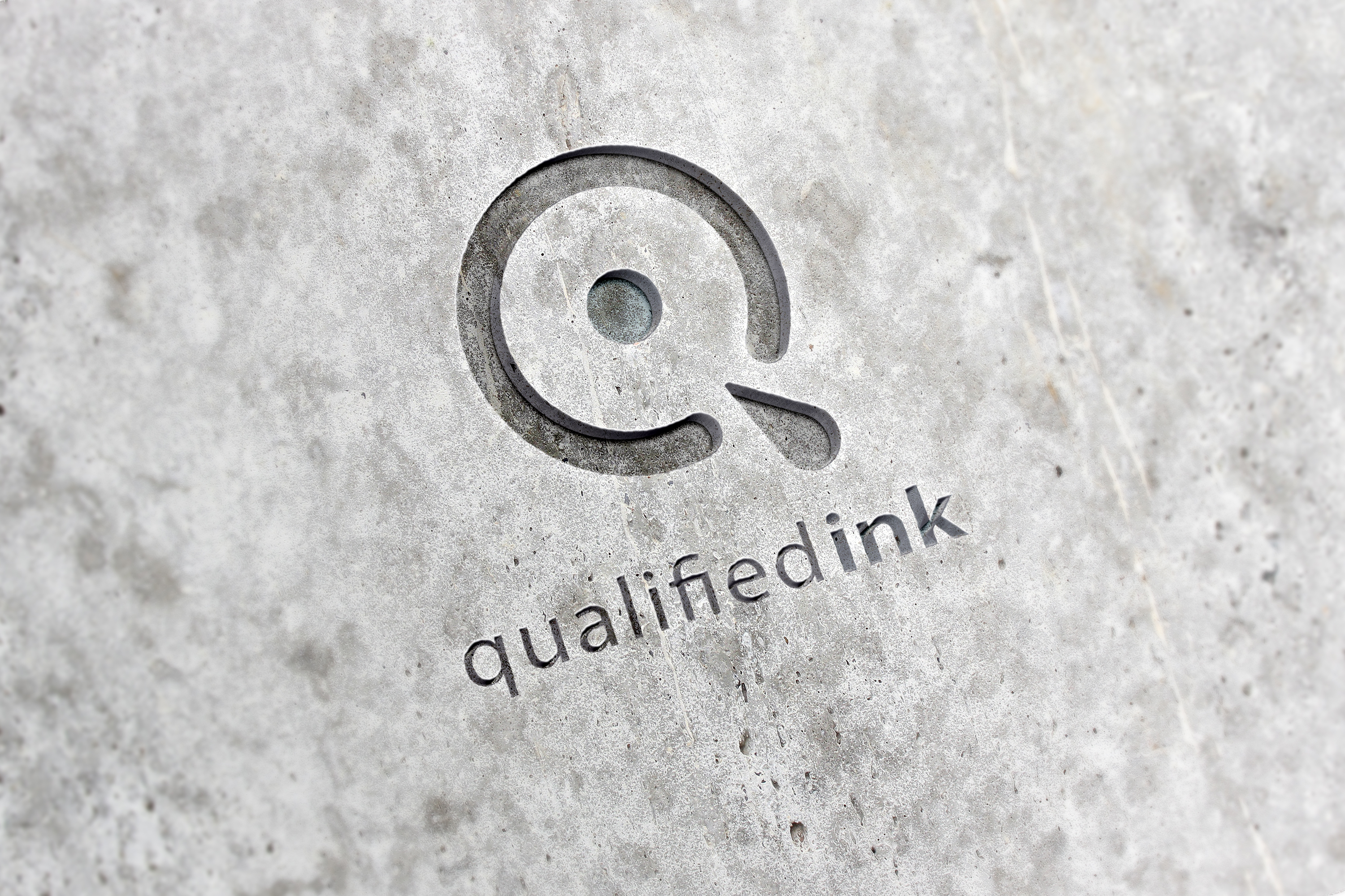 Diseño de Logo por gntkart para Qualified Ink | Diseño #24582023