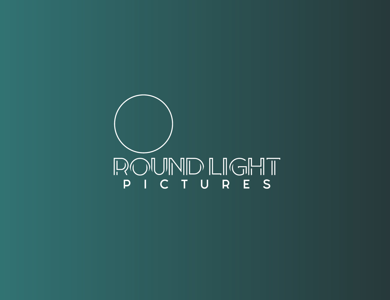 Logo Design by D@rts for Round Light Pictures | Design #24602989