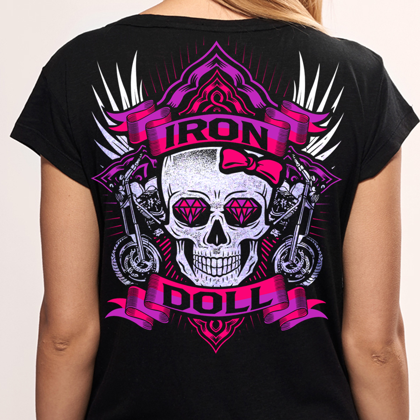 T-Shirt-Design von PR0Studio für Girl Rider Pty Ltd | Design #25002921