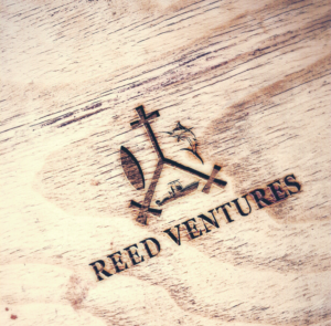 Design de Logo par Allen Designs pour Reed Ventures | Design : #24640262