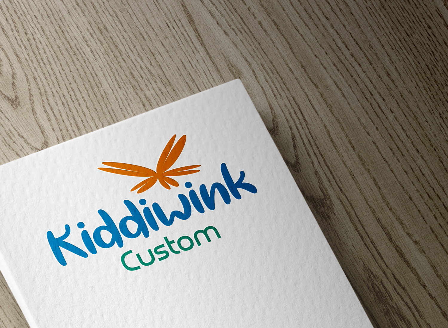 Diseño de Logo por Balayat843 para Kiddiwink Custom | Diseño #24898771