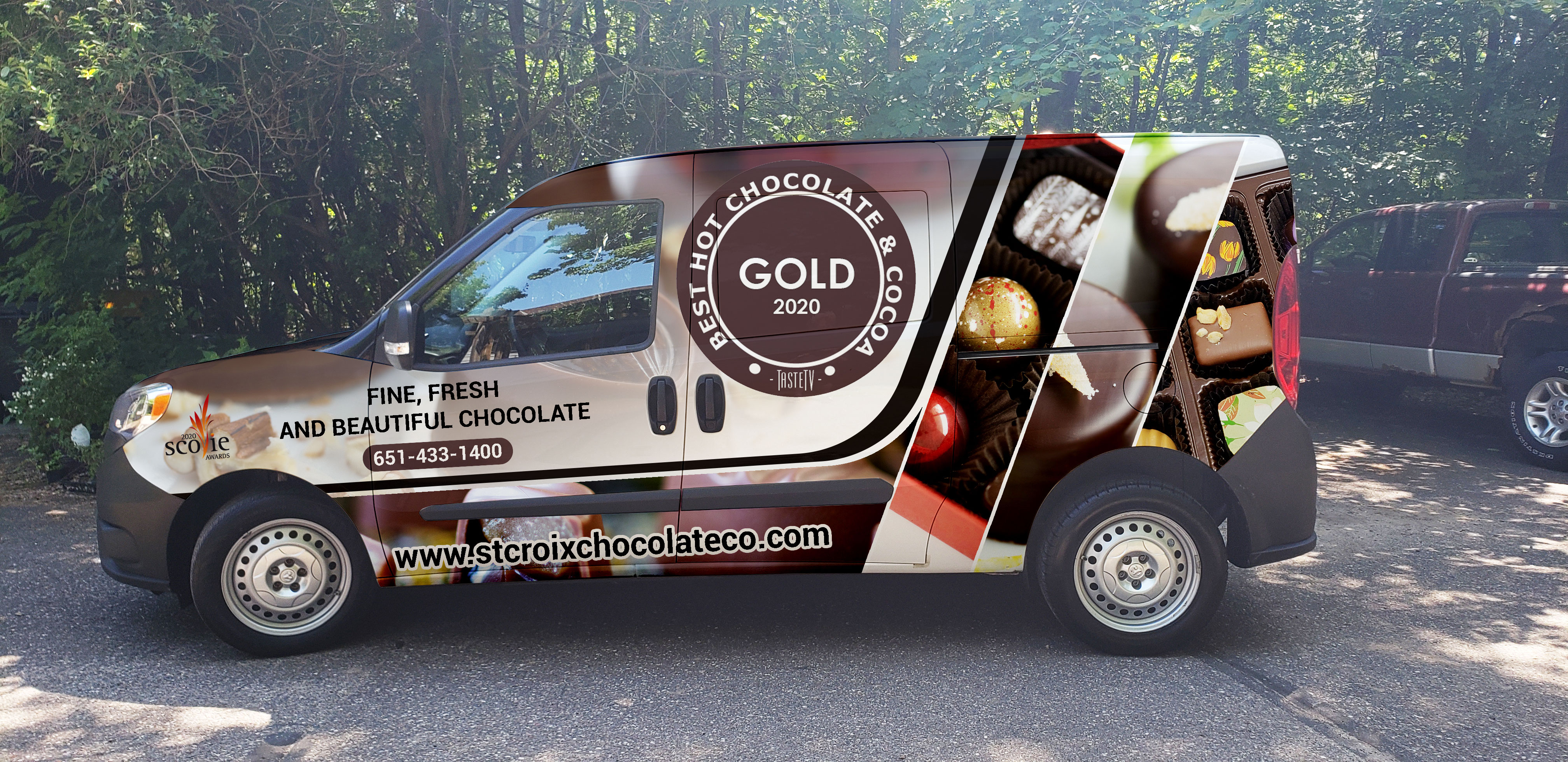 Diseño de Rotulación de Vehículo por Imagine design000 para St. Croix Chocolate Company | Diseño #25107116