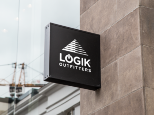 LOGIK Outfitters | Logo-Design von Pak We Designs