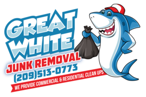 Design de Logo par singhania pour Great white junk removal  | Design : #25314985
