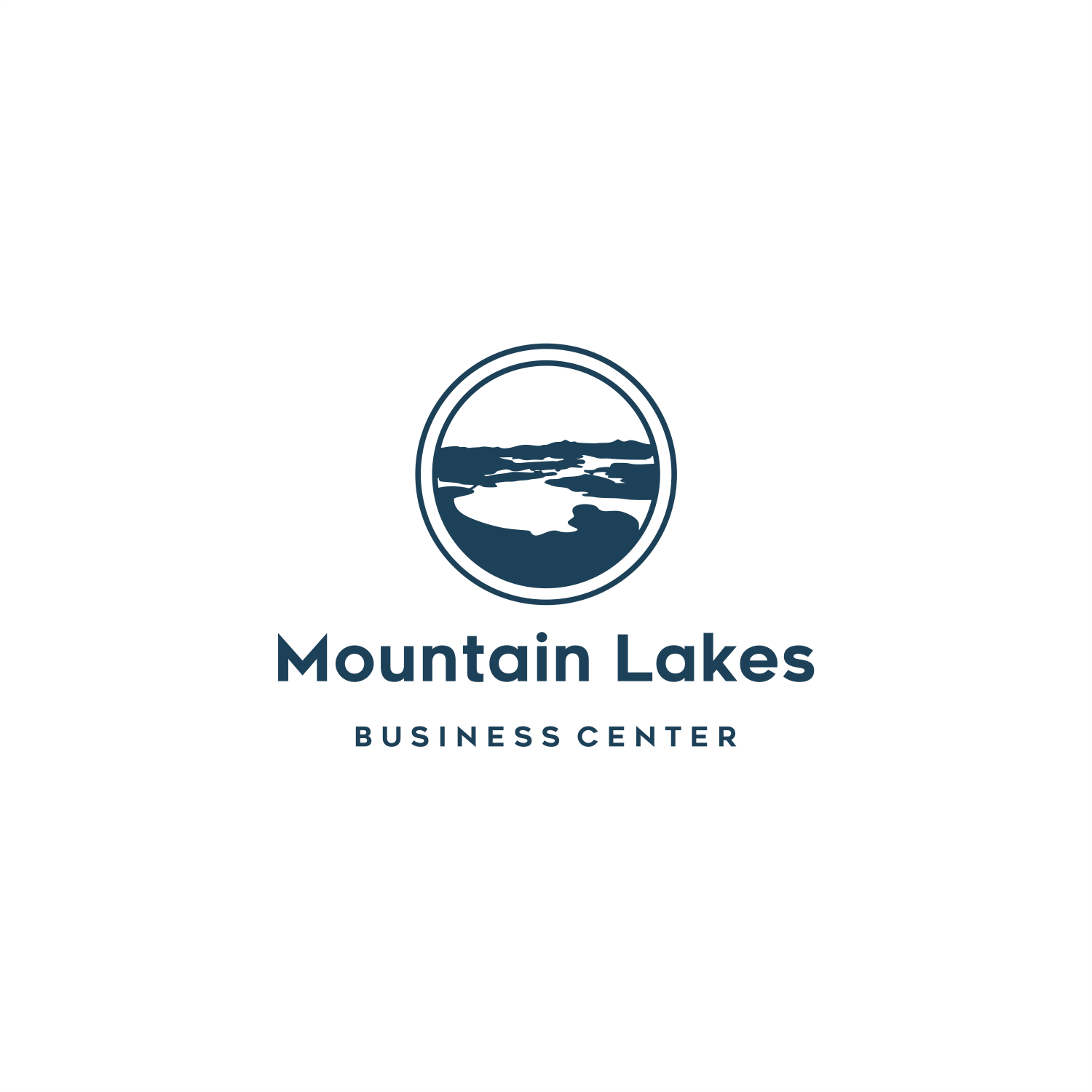 Design de Logo par ThiagoB pour Mountain Lakes Business Center | Design #25736123