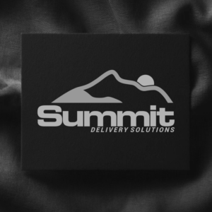 Summit Delivery Solutions / SDS / a mountain of some type | Diseño de Logo por Gerald Design 3